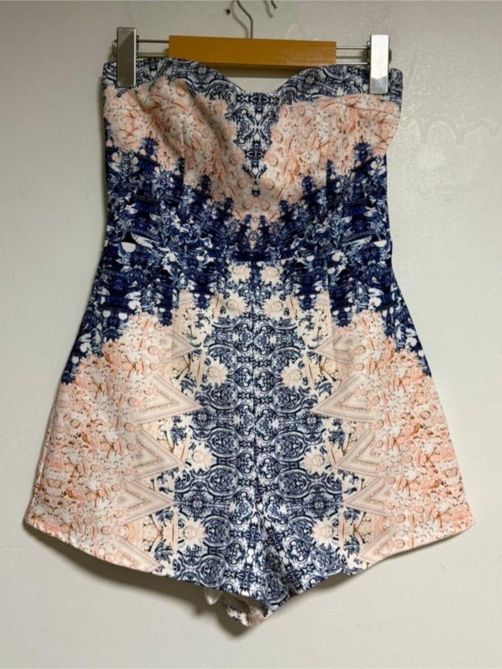 Harper & Me Strapless Printed Romper - Women’s XS - Picture 2 of 10